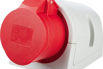 CEE (Uko-Uto crveni)  16A Trofazna Zidna Utičnica – 11 kW